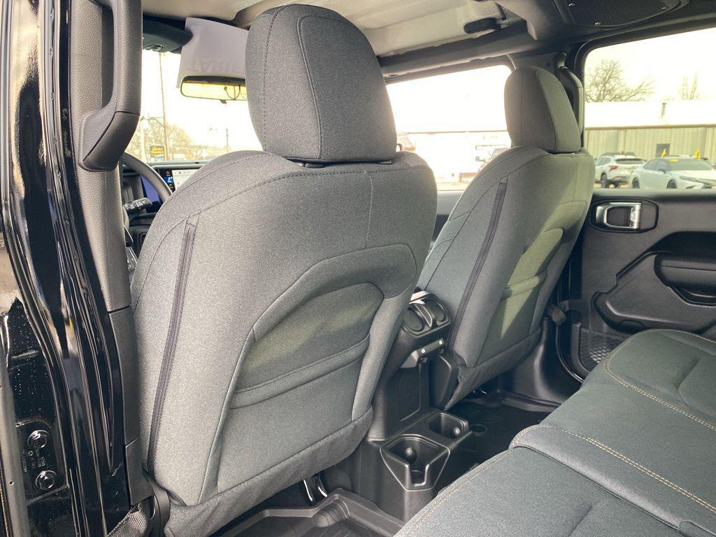 new 2026 Jeep Wrangler car, priced at $43,915