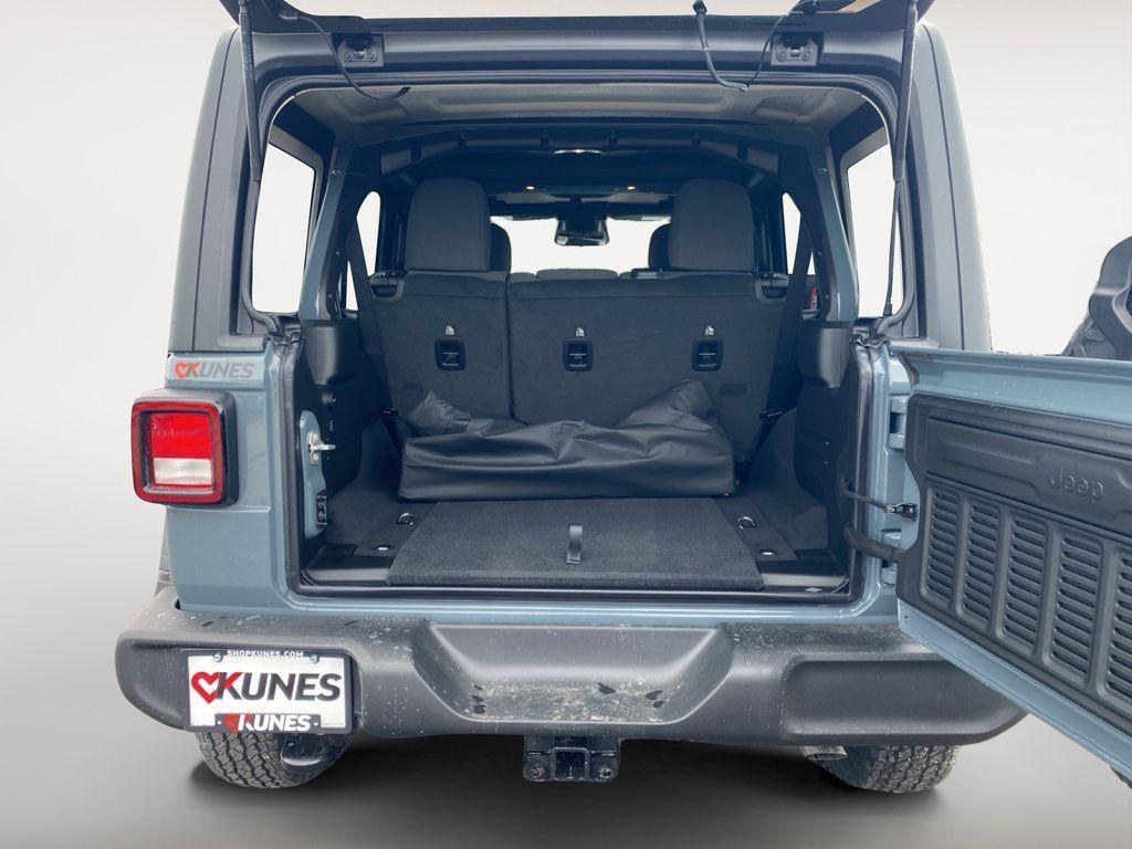 new 2026 Jeep Wrangler car, priced at $48,822