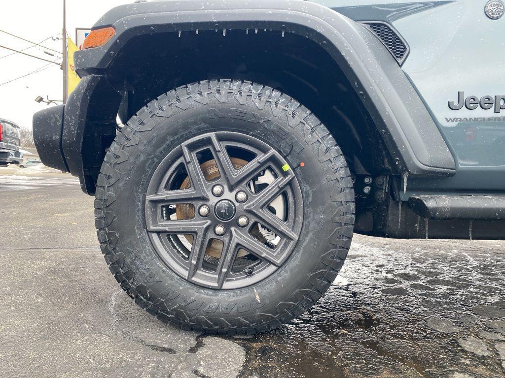 new 2026 Jeep Wrangler car, priced at $49,322