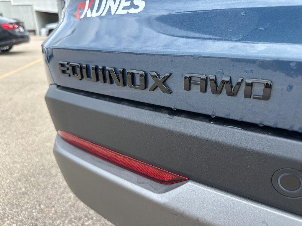 new 2026 Chevrolet Equinox car, priced at $36,120