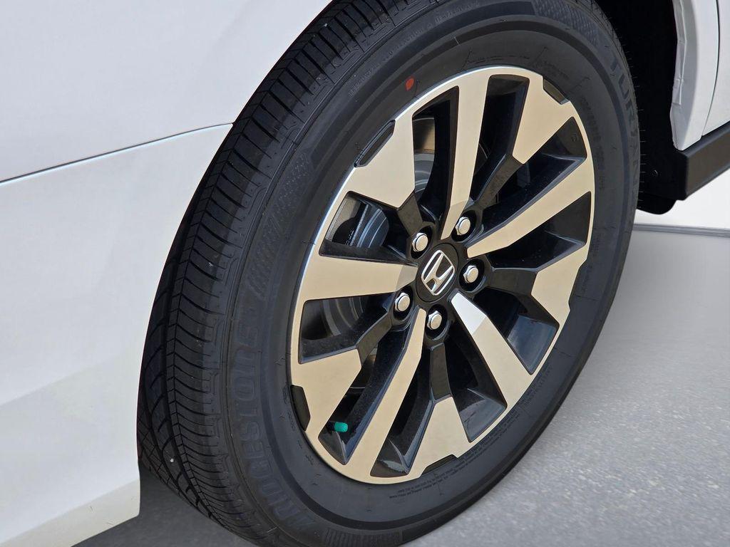 new 2026 Honda Odyssey car, priced at $42,364