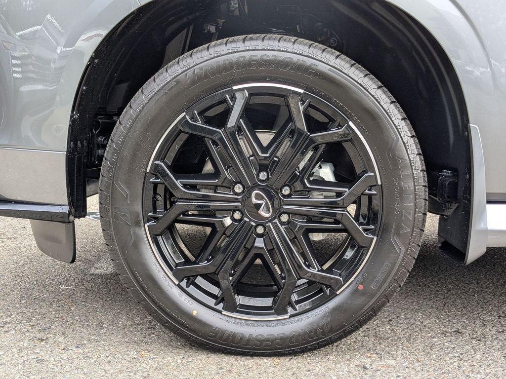 new 2026 INFINITI QX80 car, priced at $103,320