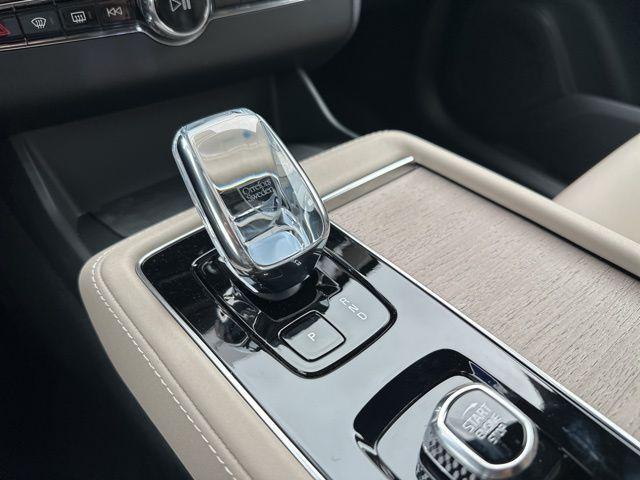 new 2026 Volvo XC90 car, priced at $71,825