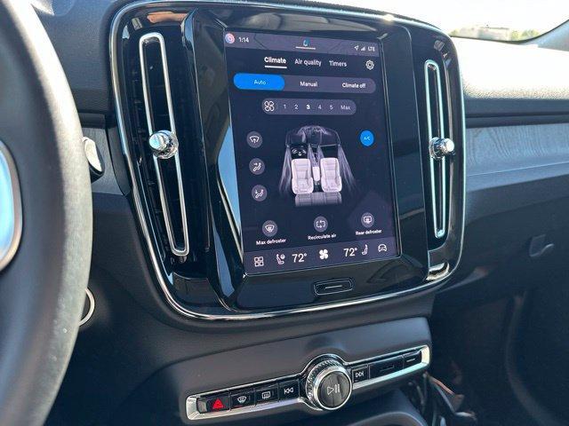 used 2025 Volvo XC40 car, priced at $35,889