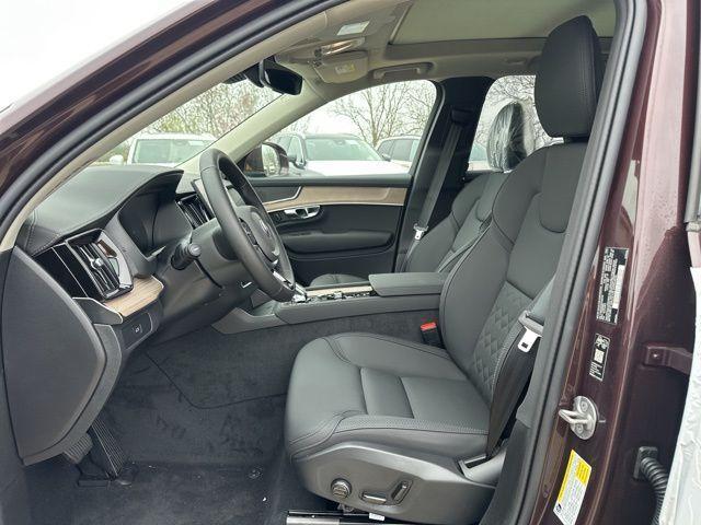 new 2026 Volvo XC90 car, priced at $70,195