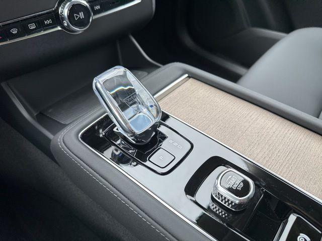new 2026 Volvo XC90 car, priced at $70,195