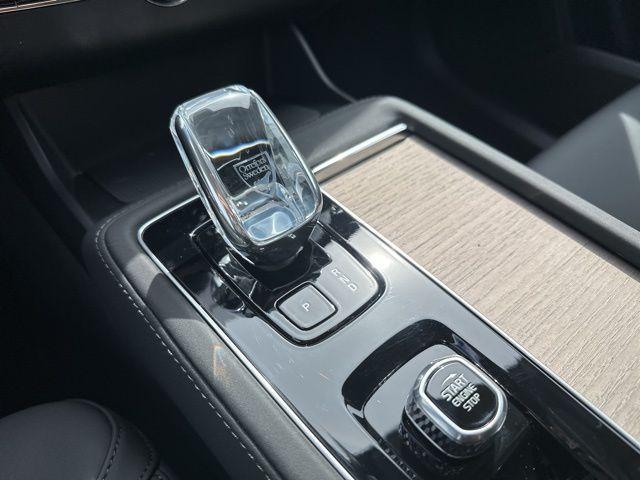 new 2026 Volvo XC90 car, priced at $72,320