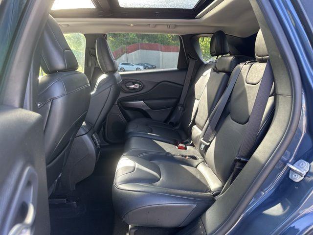 used 2021 Jeep Cherokee car, priced at $22,990