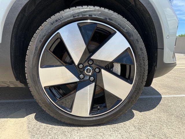 used 2024 Volvo C40 Recharge Pure Electric car, priced at $35,990