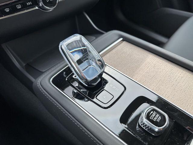 new 2026 Volvo XC90 car, priced at $71,520