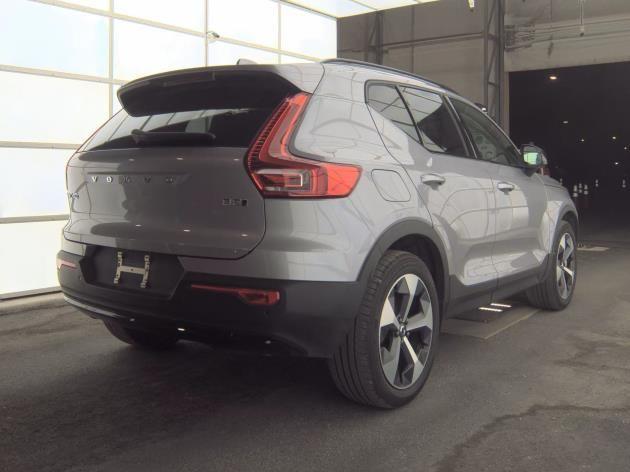 used 2026 Volvo XC40 car, priced at $41,990