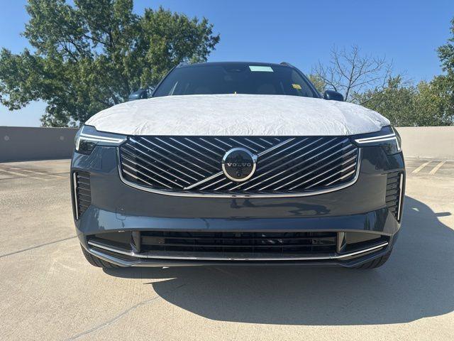 new 2026 Volvo XC90 car, priced at $71,825