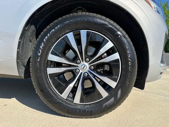 used 2023 Volvo XC60 car, priced at $28,990