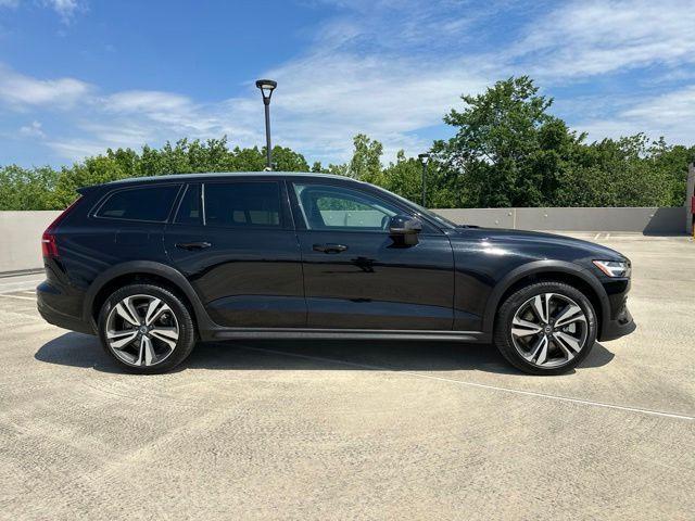 used 2025 Volvo V60 Cross Country car, priced at $39,889