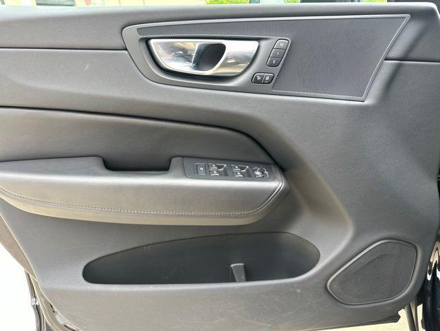 used 2023 Volvo XC60 car, priced at $30,990
