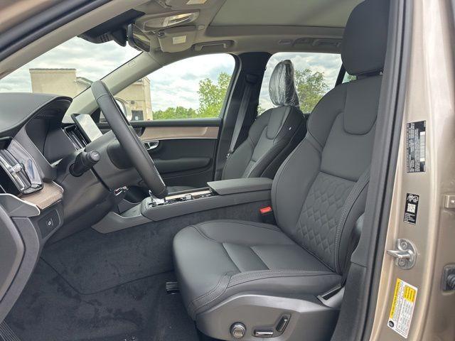 new 2026 Volvo XC90 car, priced at $71,780