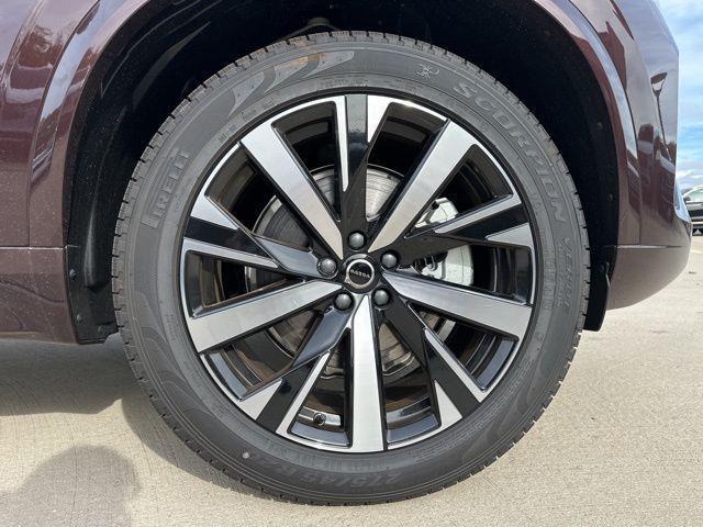 new 2026 Volvo XC90 car, priced at $68,750