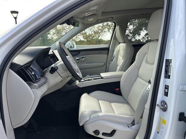 new 2026 Volvo XC90 car, priced at $75,155