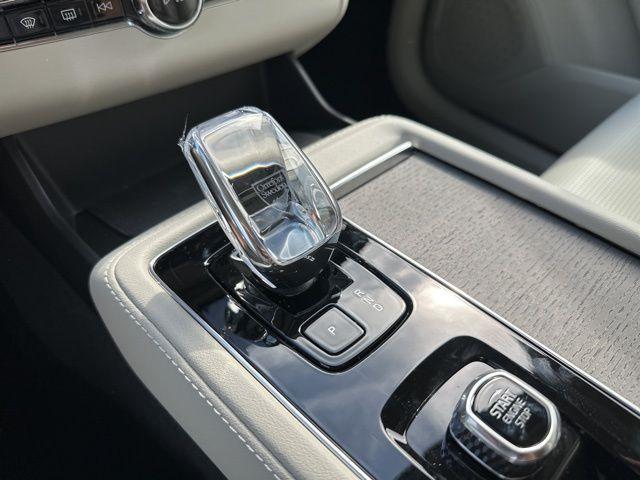new 2026 Volvo XC90 car, priced at $75,155