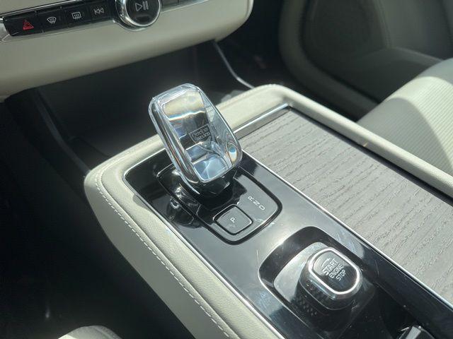 new 2026 Volvo XC90 car, priced at $75,155
