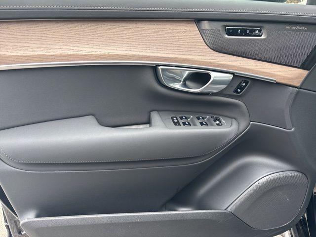new 2026 Volvo XC90 car, priced at $71,825
