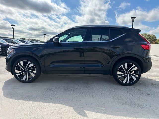 used 2025 Volvo XC40 car, priced at $32,889