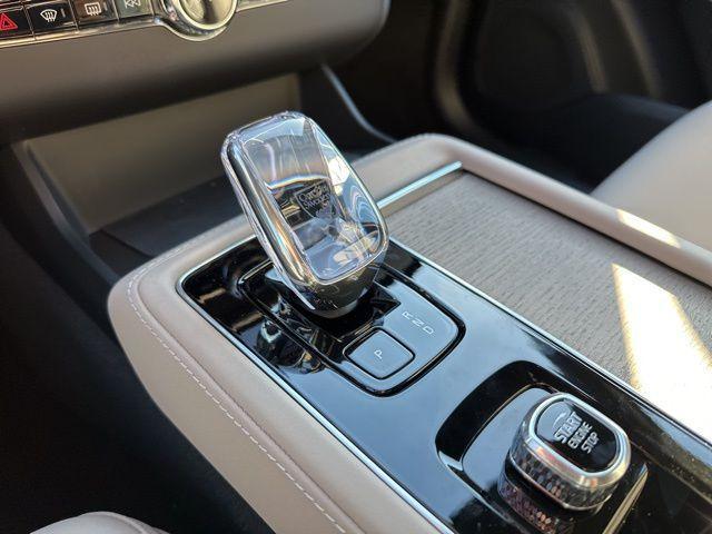 new 2026 Volvo XC90 car, priced at $73,605