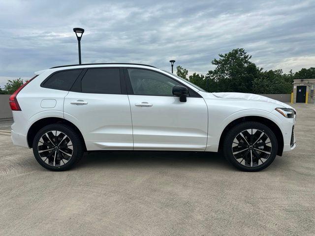 new 2026 Volvo XC60 car, priced at $59,384