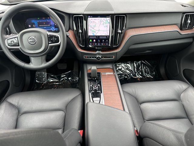 used 2023 Volvo XC60 car, priced at $33,990