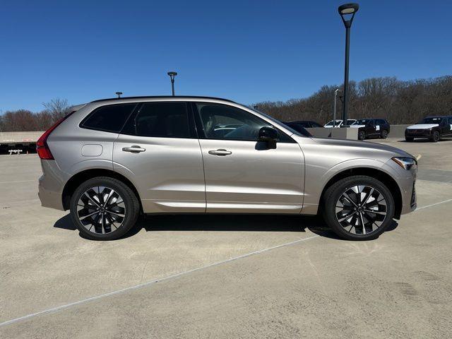 new 2026 Volvo XC60 Plug-In Hybrid car, priced at $67,614