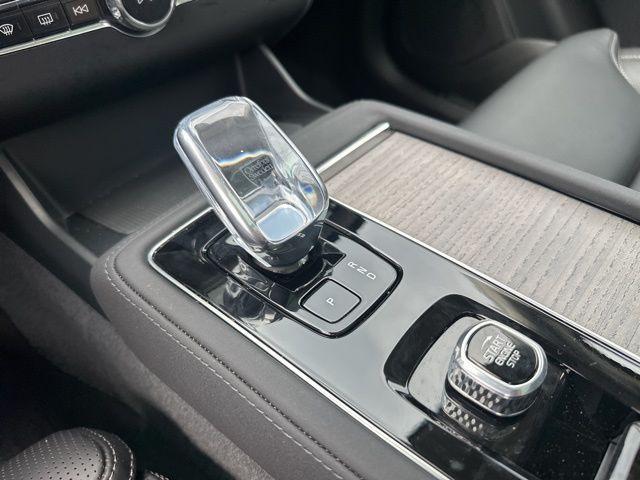 new 2026 Volvo XC90 car, priced at $75,155