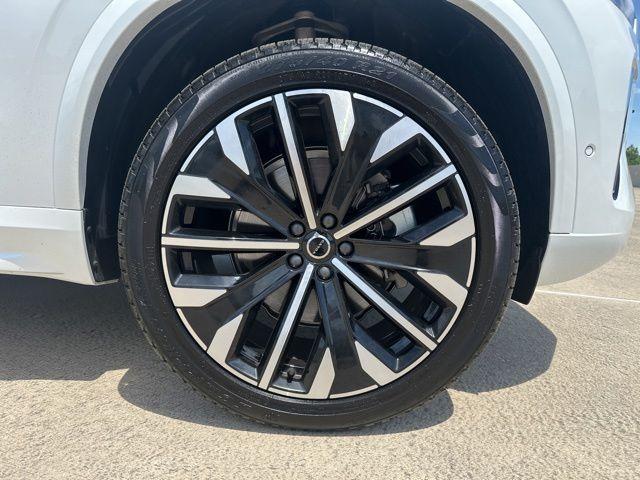 used 2026 Volvo XC90 car, priced at $62,889