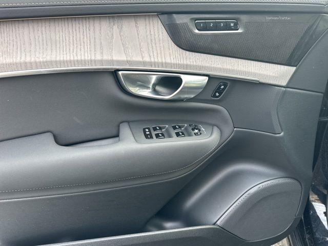 new 2026 Volvo XC90 car, priced at $75,155
