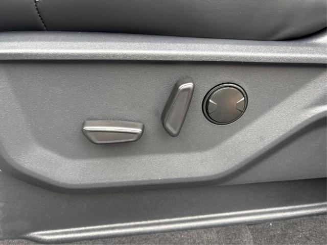 new 2025 Ford Expedition car, priced at $85,345