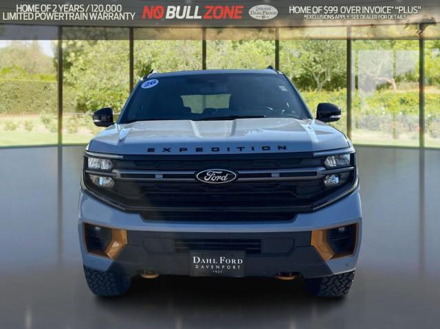 new 2026 Ford Expedition car, priced at $82,301