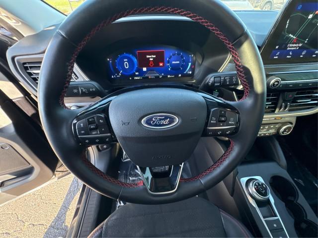 used 2022 Ford Escape car, priced at $26,320