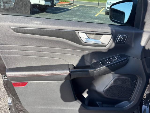 used 2022 Ford Escape car, priced at $26,320