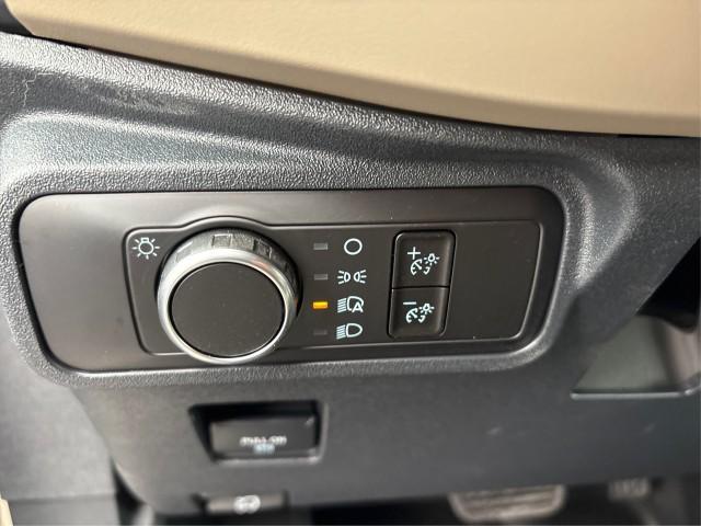 new 2025 Ford Bronco car, priced at $51,186