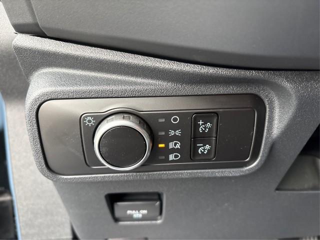 new 2025 Ford Bronco car, priced at $50,532