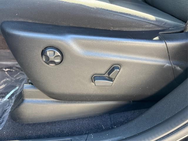 used 2016 Jeep Grand Cherokee car, priced at $12,980