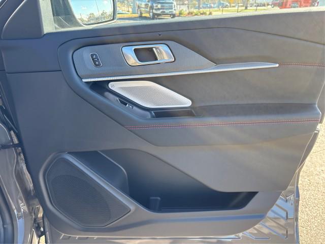 new 2026 Ford Explorer car, priced at $65,217