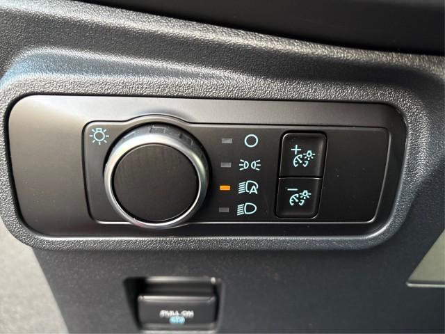 new 2025 Ford Bronco car, priced at $41,904