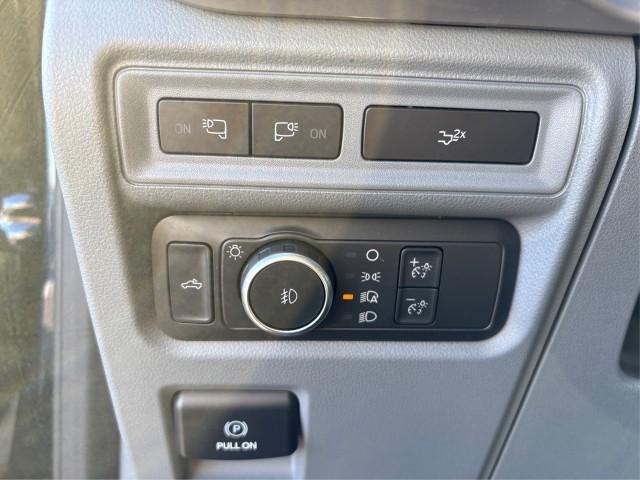 used 2022 Ford F-150 car, priced at $39,901