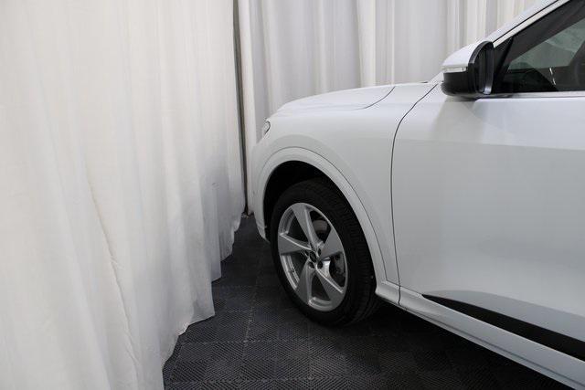 new 2025 Audi Q5 car, priced at $56,994