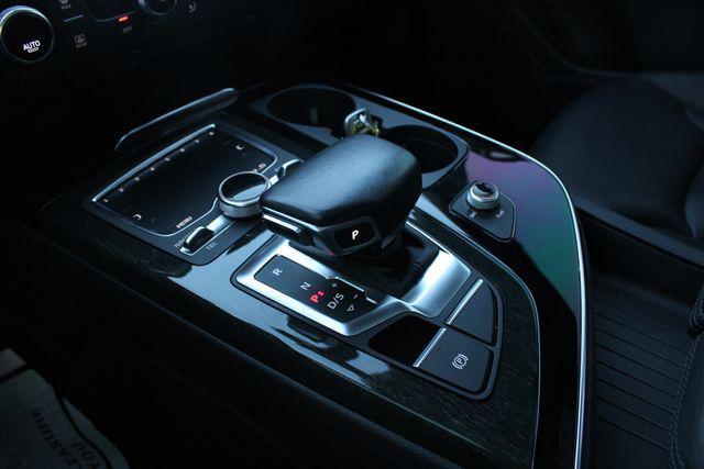 used 2019 Audi Q7 car, priced at $19,000