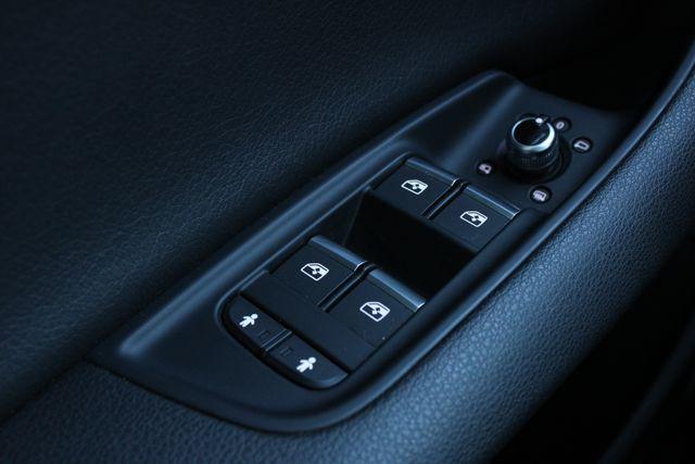 used 2019 Audi Q7 car, priced at $19,000