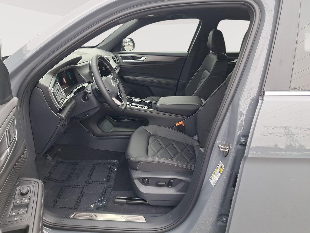 new 2025 Volkswagen Atlas Cross Sport car, priced at $41,999