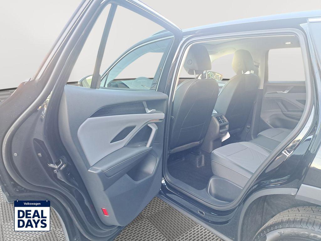 new 2025 Volkswagen Tiguan car, priced at $34,925