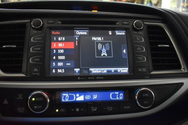used 2018 Toyota Highlander car, priced at $30,650