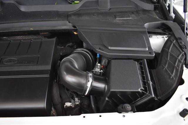 Land Rover Discovery Sport view 46